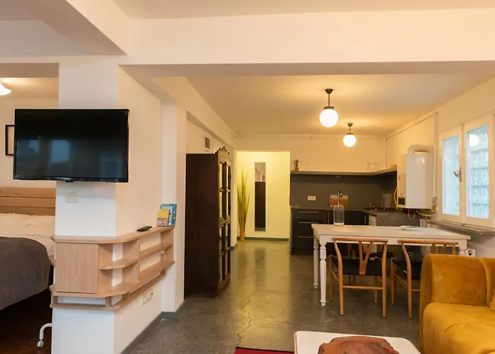 Aparthotel Mayer Tatarbey 3*